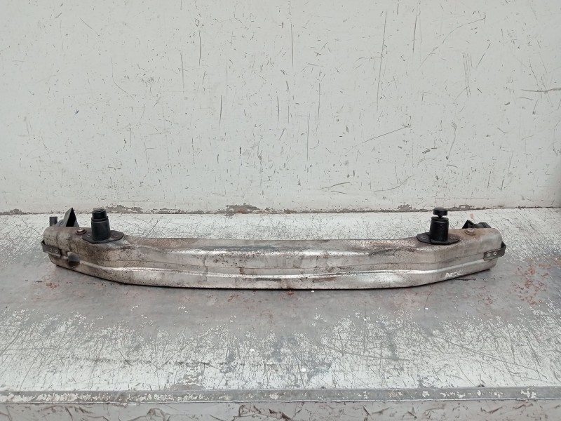 Recambio de refuerzo paragolpes delantero para audi a4 b7 avant (8ed) 2.0 tdi 16v referencia OEM IAM   2005