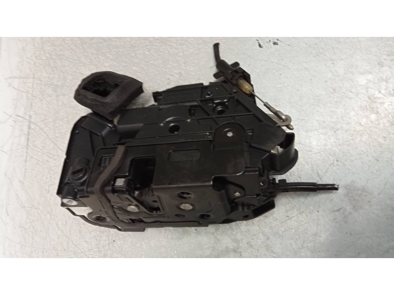 Recambio de motor cierre centralizado trasero izquierdo para volkswagen golf vii lim. advance bluemotion referencia OEM IAM 5K48