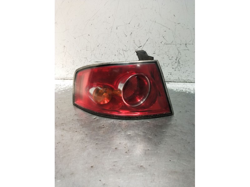 Recambio de piloto trasero izquierdo para seat ibiza iii (6l1) 1.9 tdi referencia OEM IAM   