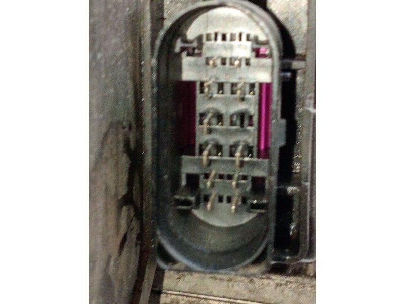 Recambio de faro izquierdo para audi a4 b7 avant (8ed) 2.0 tdi 16v referencia OEM IAM 8E0941003AM 0301219271 2005