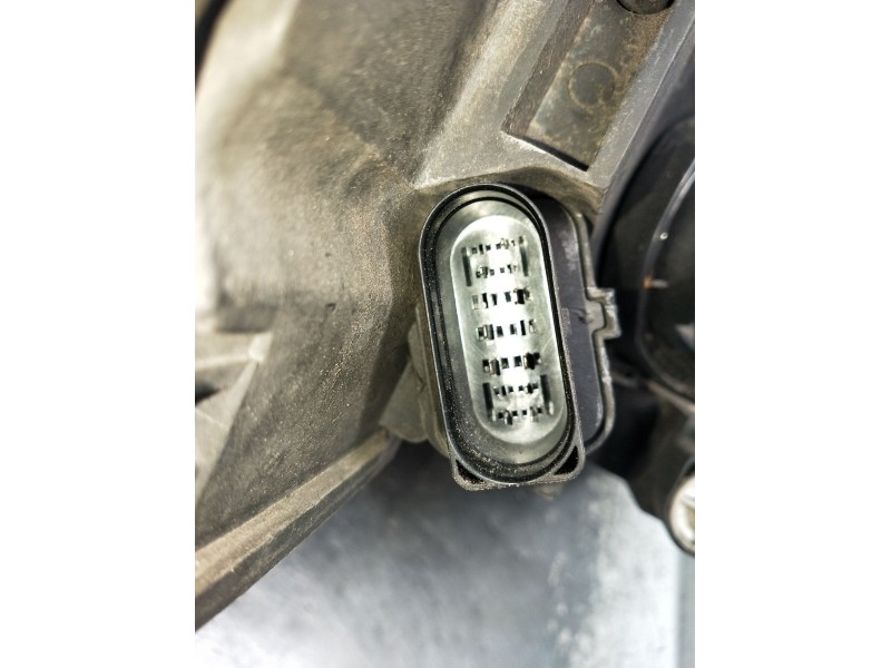 Recambio de faro izquierdo para volkswagen passat b6 (3c2) 2.0 tdi 16v referencia OEM IAM 89312650 3D0907391B XENON 2005