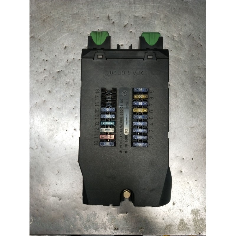 Recambio de caja reles / fusibles para mercedes-benz vito furgoneta (w638) 110 d 2.3 (638.074, 638.078) referencia OEM IAM 00054
