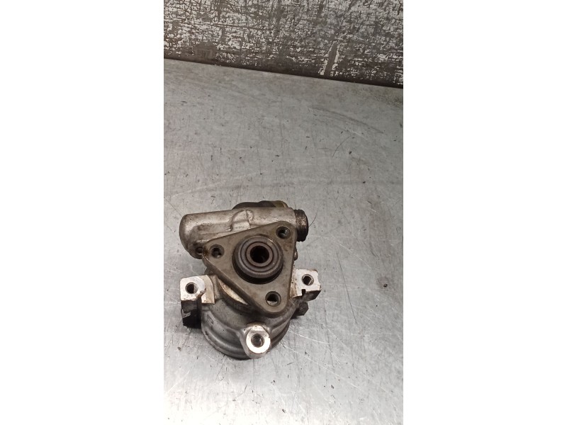Recambio de bomba direccion para jeep cherokee (kj) 2.8 crd 4x4 referencia OEM IAM 52088712AC 26092828 01