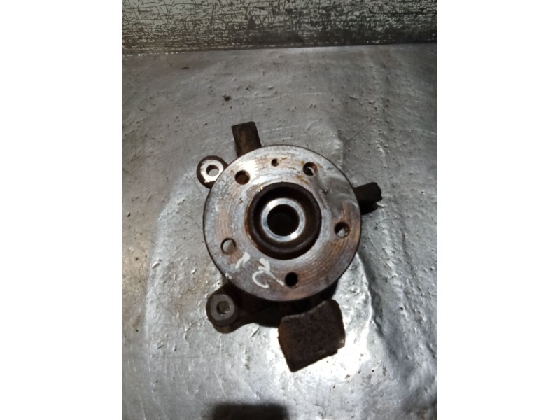 Recambio de mangueta delantera izquierda para mercedes-benz vito furgoneta (w638) 110 d 2.3 (638.074, 638.078) referencia OEM IA