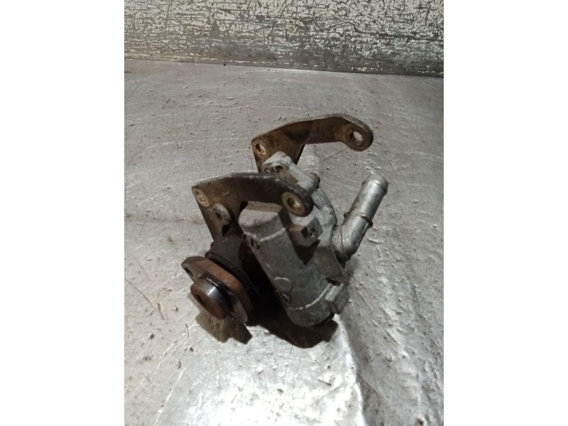 Recambio de bomba direccion para mercedes-benz vito furgoneta (w638) 110 d 2.3 (638.074, 638.078) referencia OEM IAM   