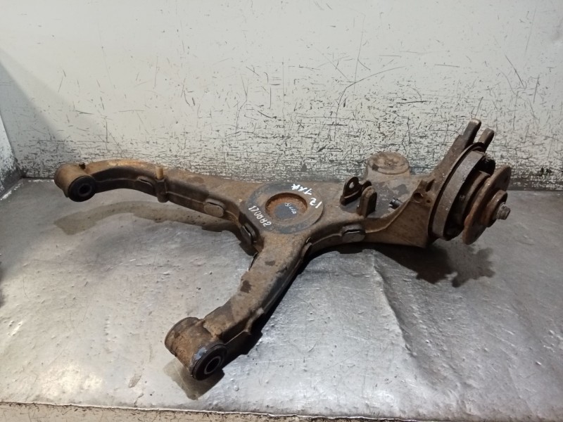 Recambio de mangueta trasera izquierda para mercedes-benz vito furgoneta (w638) 110 d 2.3 (638.074, 638.078) referencia OEM IAM 