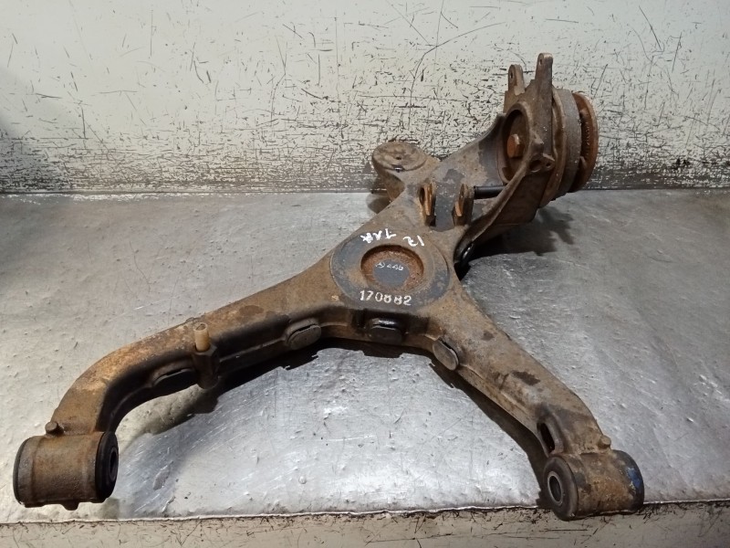 Recambio de mangueta trasera izquierda para mercedes-benz vito furgoneta (w638) 110 d 2.3 (638.074, 638.078) referencia OEM IAM 