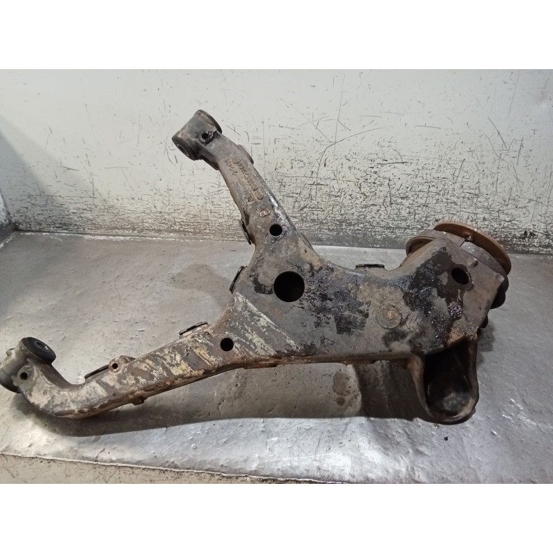 Recambio de mangueta trasera izquierda para mercedes-benz vito furgoneta (w638) 110 d 2.3 (638.074, 638.078) referencia OEM IAM 