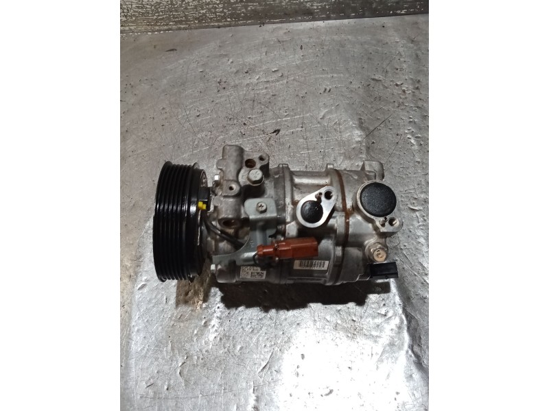 Recambio de compresor aire acondicionado para volkswagen t-roc (a11, d11) 2.0 tdi scr referencia OEM IAM 3Q0816803D 4472506102 