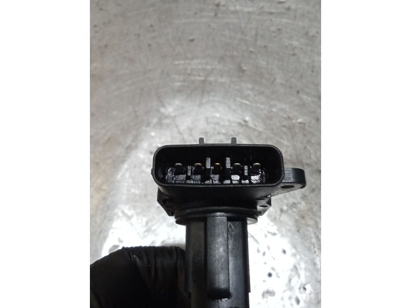 Recambio de caudalimetro para toyota hilux vii pick-up (_n1_, _n2_, _n3_) 2.5 d-4d 4wd (kun25_) referencia OEM IAM 222040N010 M1