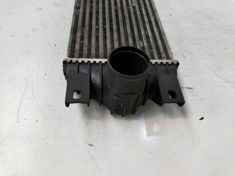 Recambio de intercooler para opel movano referencia OEM IAM 867658F  