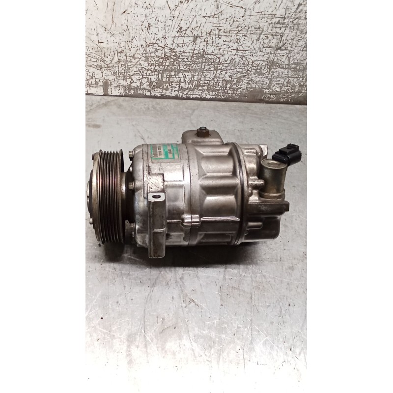 Recambio de compresor aire acondicionado para volkswagen passat b6 (3c2) 2.0 tdi 16v referencia OEM IAM 1K0820803Q 8676F 05