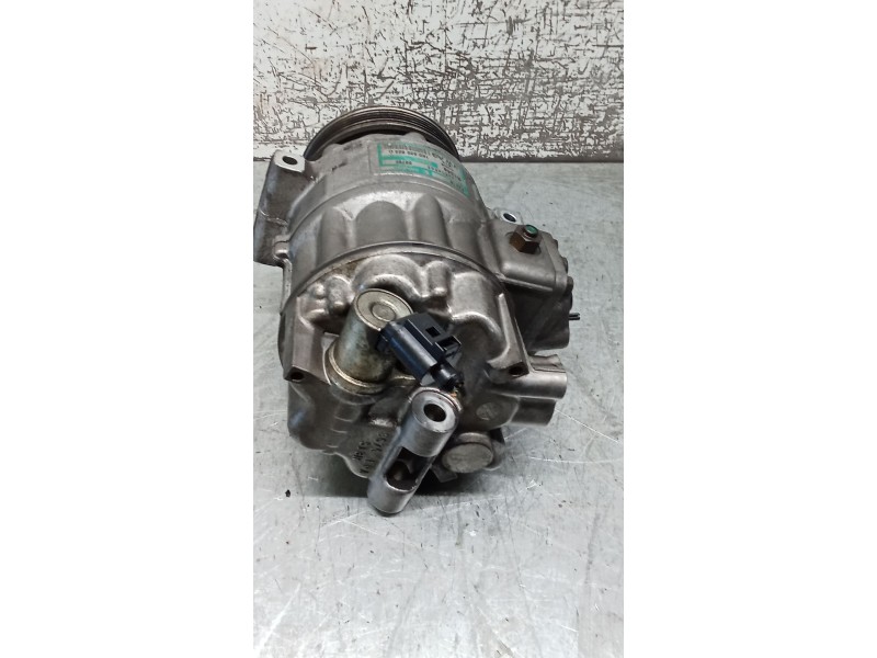 Recambio de compresor aire acondicionado para volkswagen passat b6 (3c2) 2.0 tdi 16v referencia OEM IAM 1K0820803Q 8676F 05