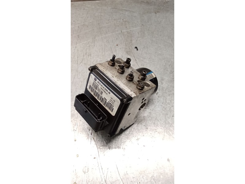 Recambio de abs para volkswagen passat b6 (3c2) 2.0 tdi 16v referencia OEM IAM 3C0614095M 15747702 15747502B