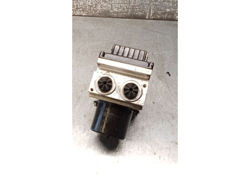 Recambio de abs para volkswagen passat b6 (3c2) 2.0 tdi 16v referencia OEM IAM 3C0614095M 15747702 15747502B