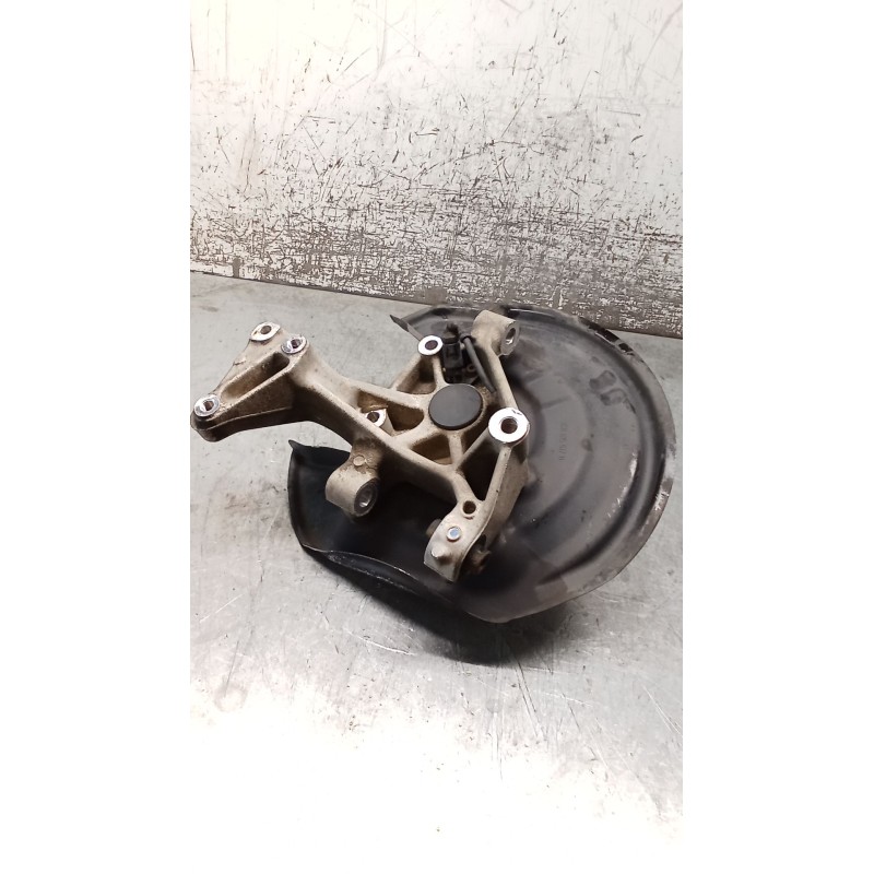Recambio de mangueta trasera derecha para volkswagen passat b6 (3c2) 2.0 tdi 16v referencia OEM IAM   05