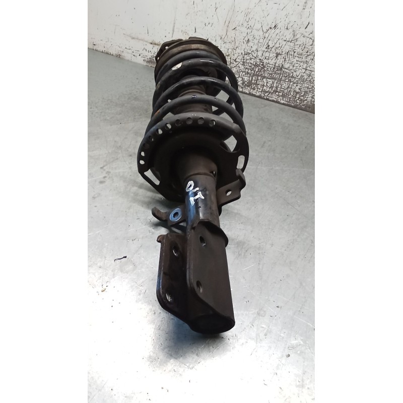 Recambio de amortiguador delantero izquierdo para renault espace iv (jk0/1_) 2.0 dci (jk02, jk03) referencia OEM IAM   06
