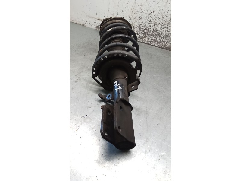 Recambio de amortiguador delantero izquierdo para renault espace iv (jk0/1_) 2.0 dci (jk02, jk03) referencia OEM IAM   06