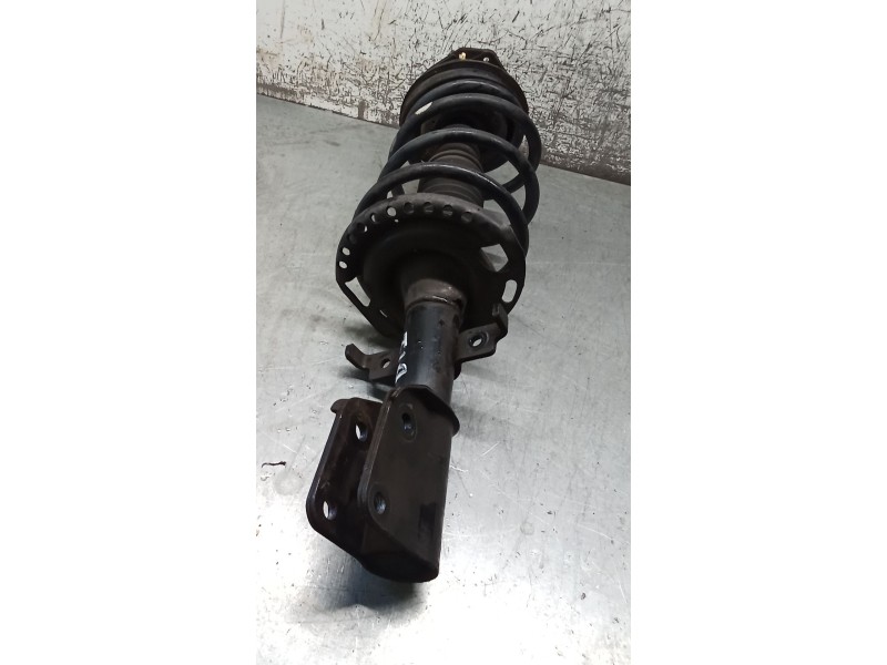 Recambio de amortiguador delantero izquierdo para renault espace iv (jk0/1_) 2.0 dci (jk02, jk03) referencia OEM IAM   06