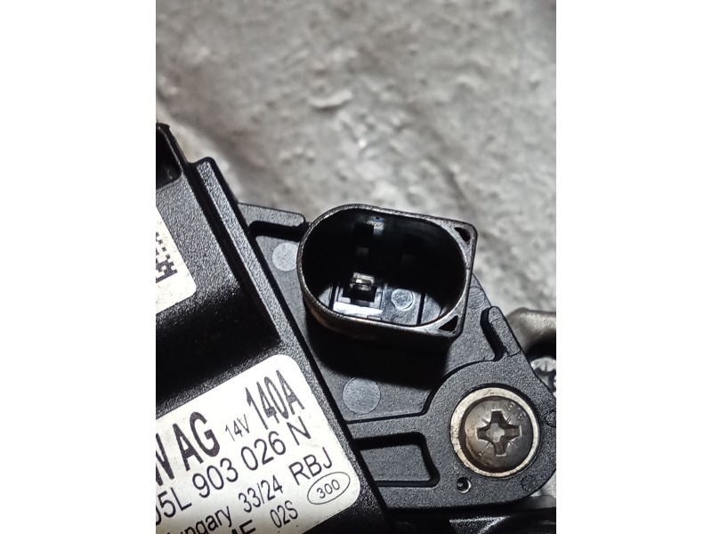 Recambio de alternador para volkswagen t-roc (a11, d11) 2.0 tdi scr referencia OEM IAM 05L903026N  