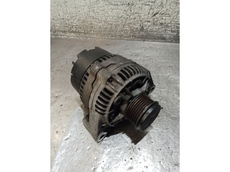 Recambio de alternador para mercedes-benz vito furgoneta (w638) 110 d 2.3 (638.074, 638.078) referencia OEM IAM 0123320047 01015