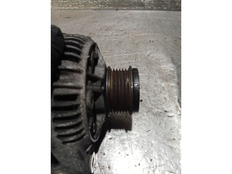 Recambio de alternador para mercedes-benz vito furgoneta (w638) 110 d 2.3 (638.074, 638.078) referencia OEM IAM 0123320047 01015