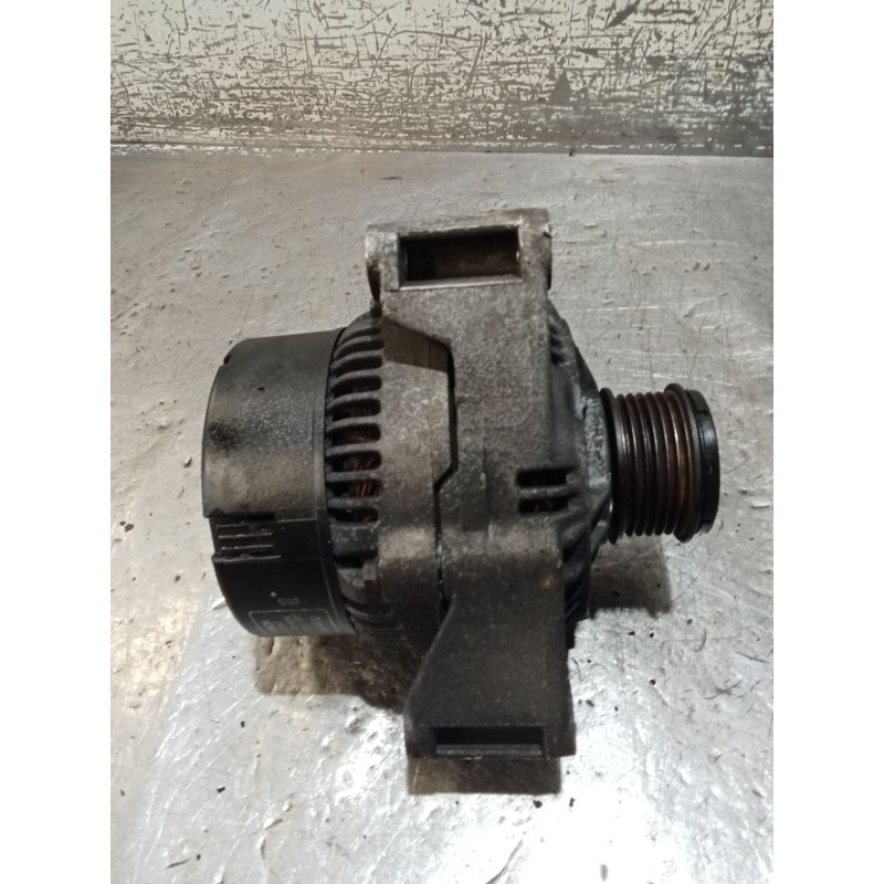 Recambio de alternador para mercedes-benz vito furgoneta (w638) 110 d 2.3 (638.074, 638.078) referencia OEM IAM 0123320047 01015