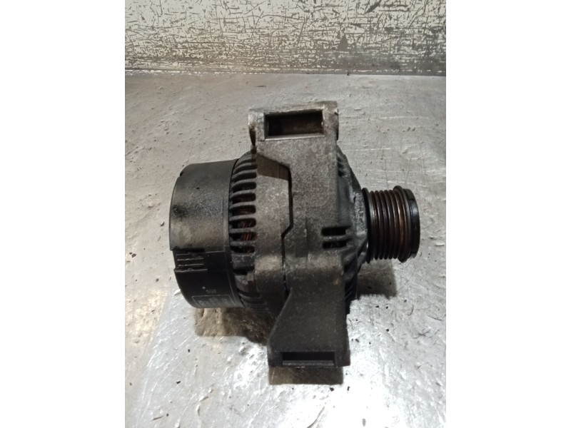 Recambio de alternador para mercedes-benz vito furgoneta (w638) 110 d 2.3 (638.074, 638.078) referencia OEM IAM 0123320047 01015