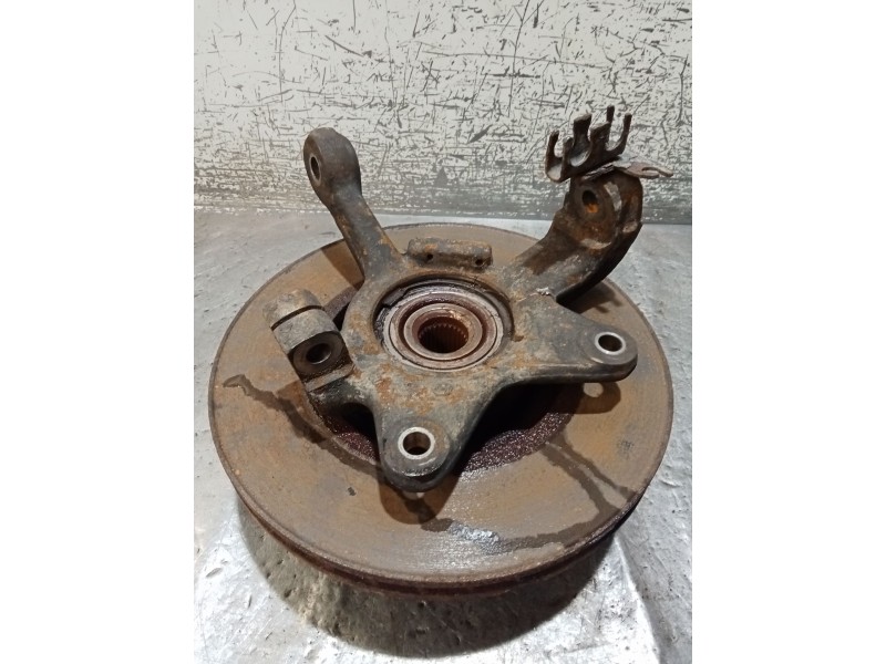 Recambio de mangueta delantera izquierda para renault master ii furgoneta (fd) 2.8 dti referencia OEM IAM   98