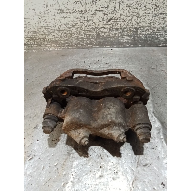 Recambio de pinza freno delantera izquierda para renault master ii furgoneta (fd) 2.8 dti referencia OEM IAM   98