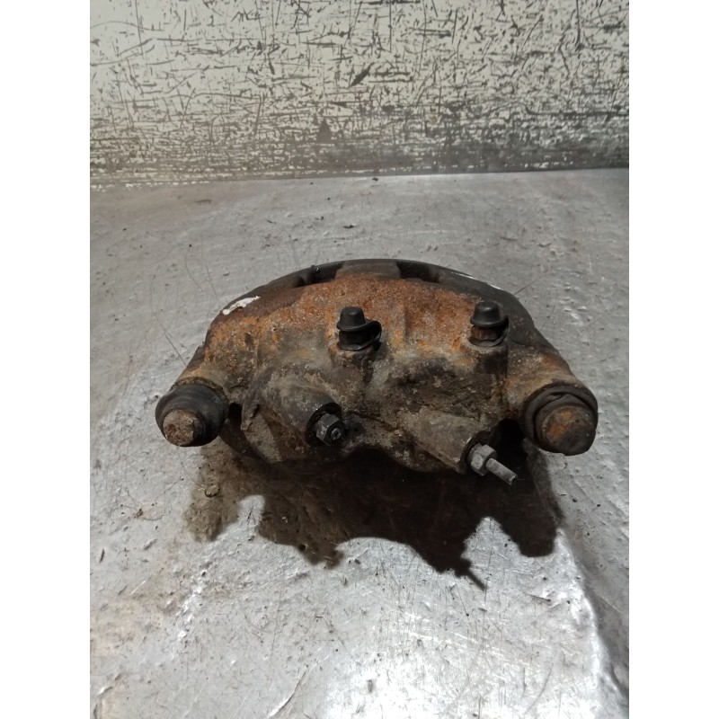 Recambio de pinza freno delantera derecha para renault master ii furgoneta (fd) 2.8 dti referencia OEM IAM   98