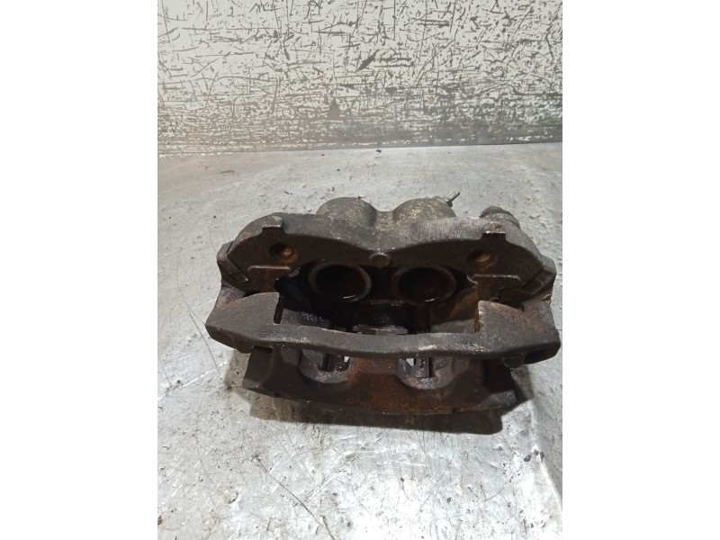 Recambio de pinza freno delantera derecha para renault master ii furgoneta (fd) 2.8 dti referencia OEM IAM   98