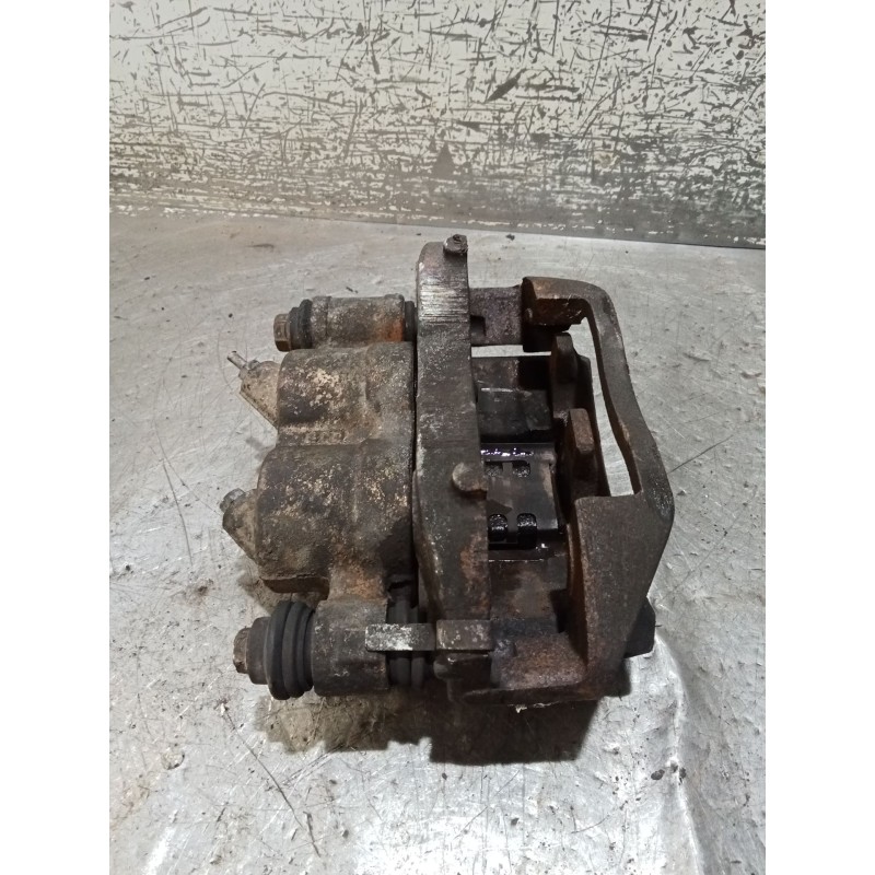 Recambio de pinza freno delantera derecha para renault master ii furgoneta (fd) 2.8 dti referencia OEM IAM   98