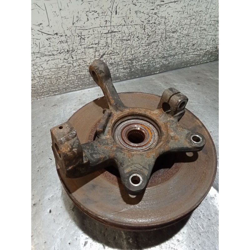 Recambio de mangueta delantera derecha para renault master ii furgoneta (fd) 2.8 dti referencia OEM IAM   98
