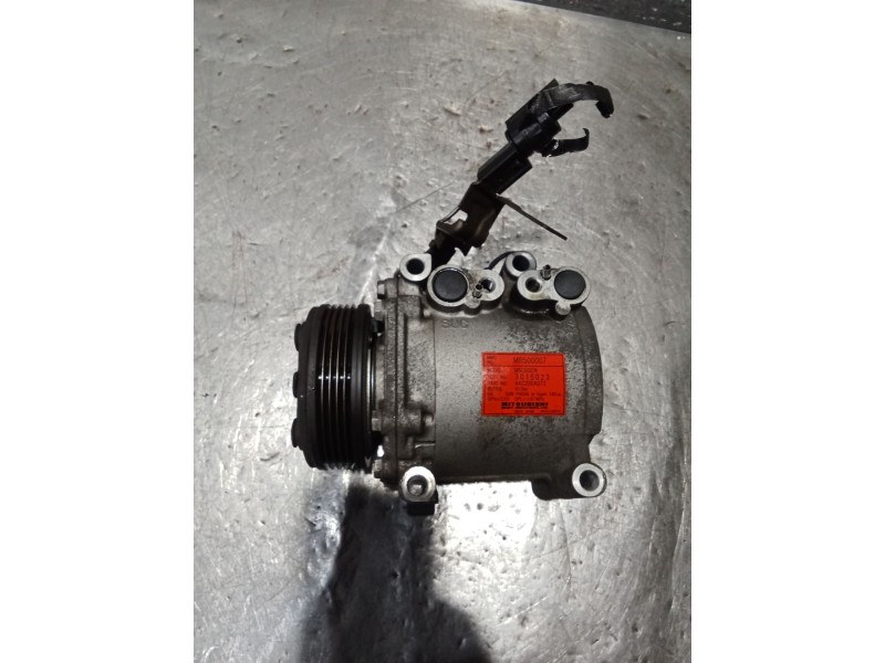 Recambio de compresor aire acondicionado para mitsubishi carisma (da_) 1.8 16v gdi (da2a) referencia OEM IAM MR500007 MSC60CN AK