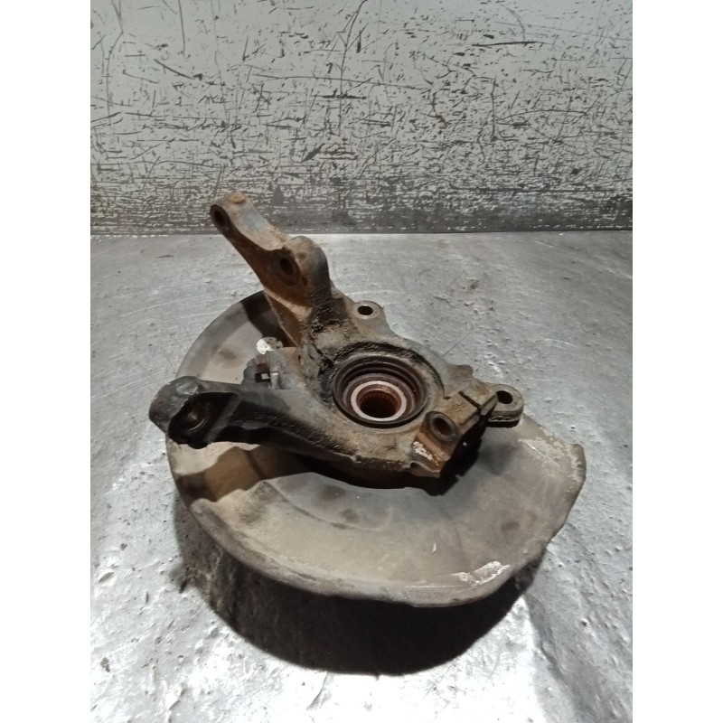 Recambio de mangueta delantera izquierda para mitsubishi carisma (da_) 1.8 16v gdi (da2a) referencia OEM IAM   99