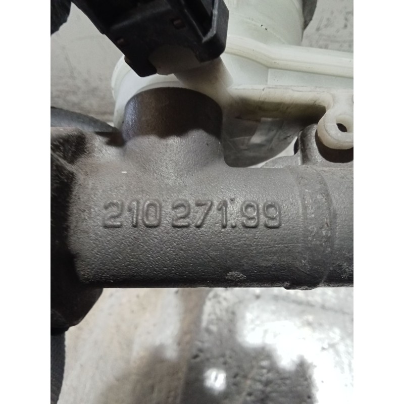 Recambio de bomba freno para mitsubishi carisma (da_) 1.8 16v gdi (da2a) referencia OEM IAM 21027199  99
