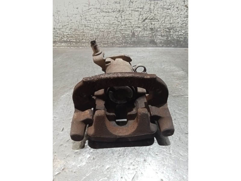 Recambio de pinza freno trasera izquierda para mitsubishi carisma (da_) 1.8 16v gdi (da2a) referencia OEM IAM   99