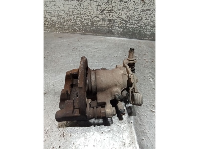 Recambio de pinza freno trasera izquierda para mitsubishi carisma (da_) 1.8 16v gdi (da2a) referencia OEM IAM   99