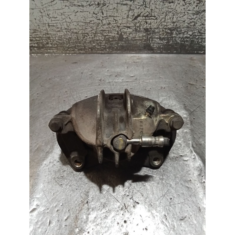 Recambio de pinza freno delantera derecha para mitsubishi carisma (da_) 1.8 16v gdi (da2a) referencia OEM IAM   99