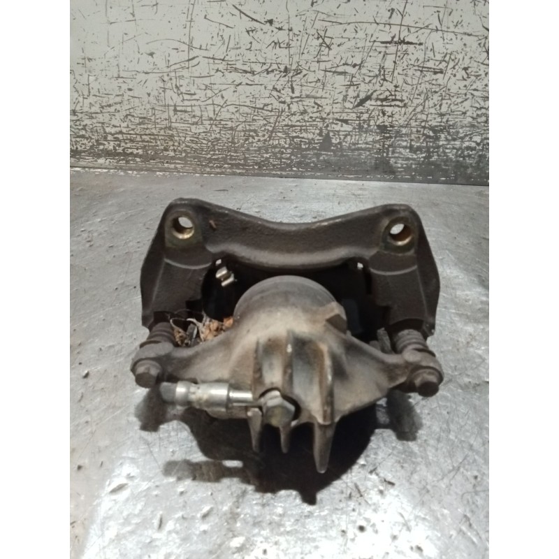 Recambio de pinza freno delantera derecha para mitsubishi carisma (da_) 1.8 16v gdi (da2a) referencia OEM IAM   99