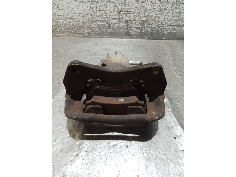 Recambio de pinza freno delantera derecha para mitsubishi carisma (da_) 1.8 16v gdi (da2a) referencia OEM IAM   99