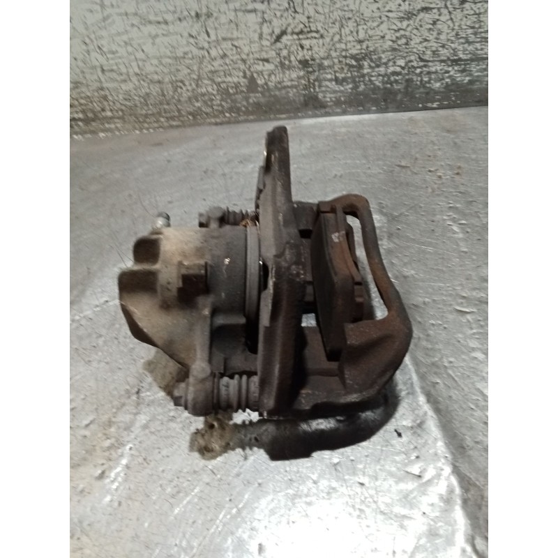Recambio de pinza freno delantera derecha para mitsubishi carisma (da_) 1.8 16v gdi (da2a) referencia OEM IAM   99
