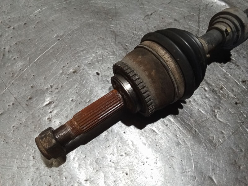Recambio de transmision delantera izquierda para mitsubishi carisma (da_) 1.8 16v gdi (da2a) referencia OEM IAM   99