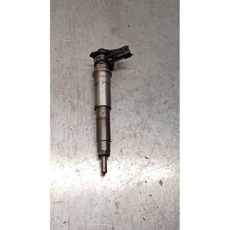 Recambio de inyector para renault espace iv (jk0/1_) 2.0 dci (jk02, jk03) referencia OEM IAM 0445115007  BOSCH
