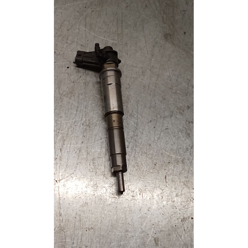 Recambio de inyector para renault espace iv (jk0/1_) 2.0 dci (jk02, jk03) referencia OEM IAM 0445115007  BOSCH