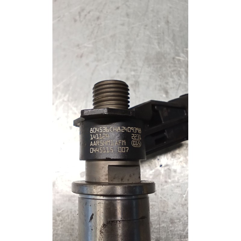 Recambio de inyector para renault espace iv (jk0/1_) 2.0 dci (jk02, jk03) referencia OEM IAM 0445115007  BOSCH