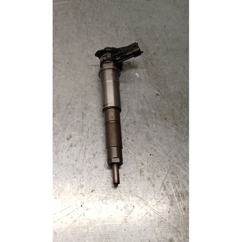 Recambio de inyector para renault espace iv (jk0/1_) 2.0 dci (jk02, jk03) referencia OEM IAM 0445115007  BOSCH