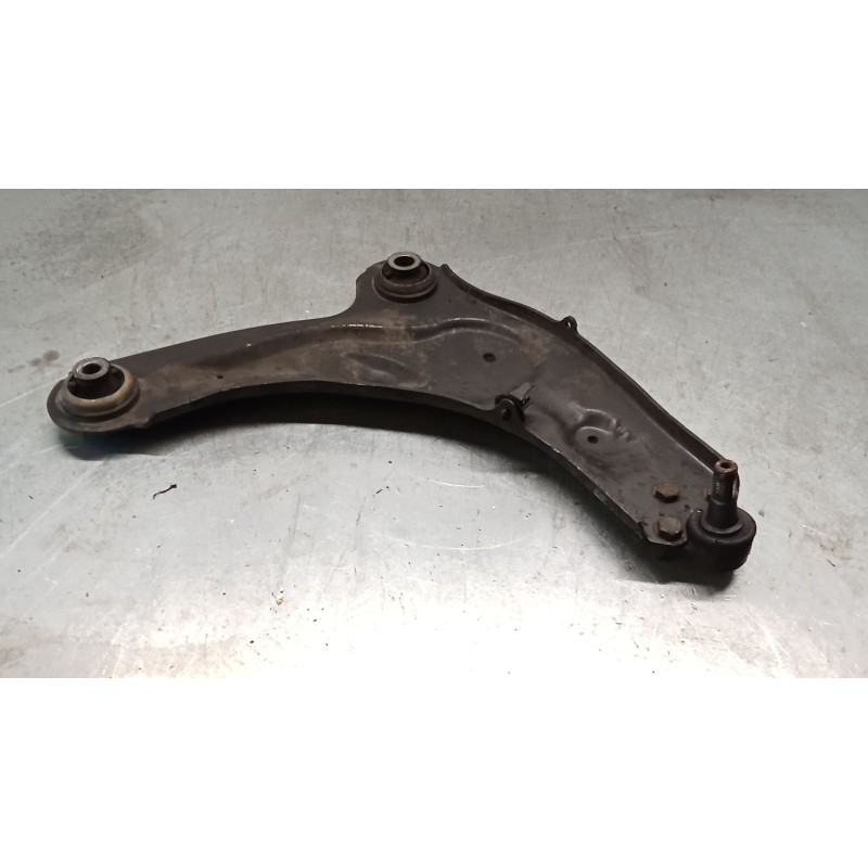 Recambio de brazo suspension inferior delantero derecho para renault espace iv (jk0/1_) 2.0 dci (jk02, jk03) referencia OEM IAM 