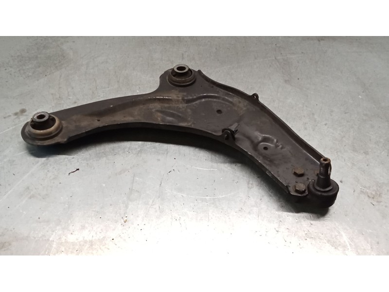 Recambio de brazo suspension inferior delantero derecho para renault espace iv (jk0/1_) 2.0 dci (jk02, jk03) referencia OEM IAM 